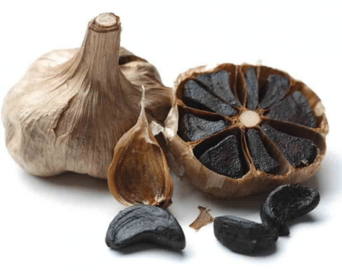 Les bienfaits de l' ail noir un super-antioxydant image ail noire