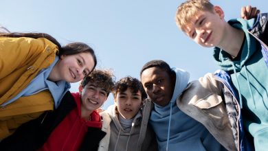 Groupe d' adolescent