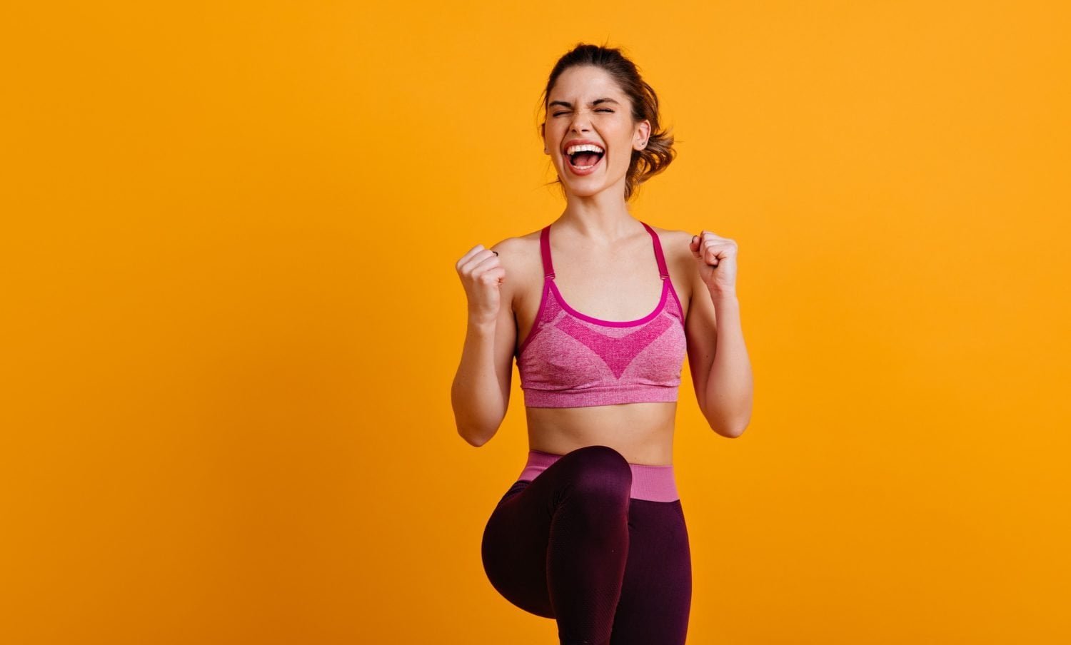 Femme faisant de la zumba