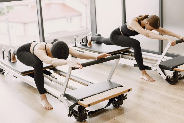 Wood Alloy Pilates Reformer professionnel pour un entraînement